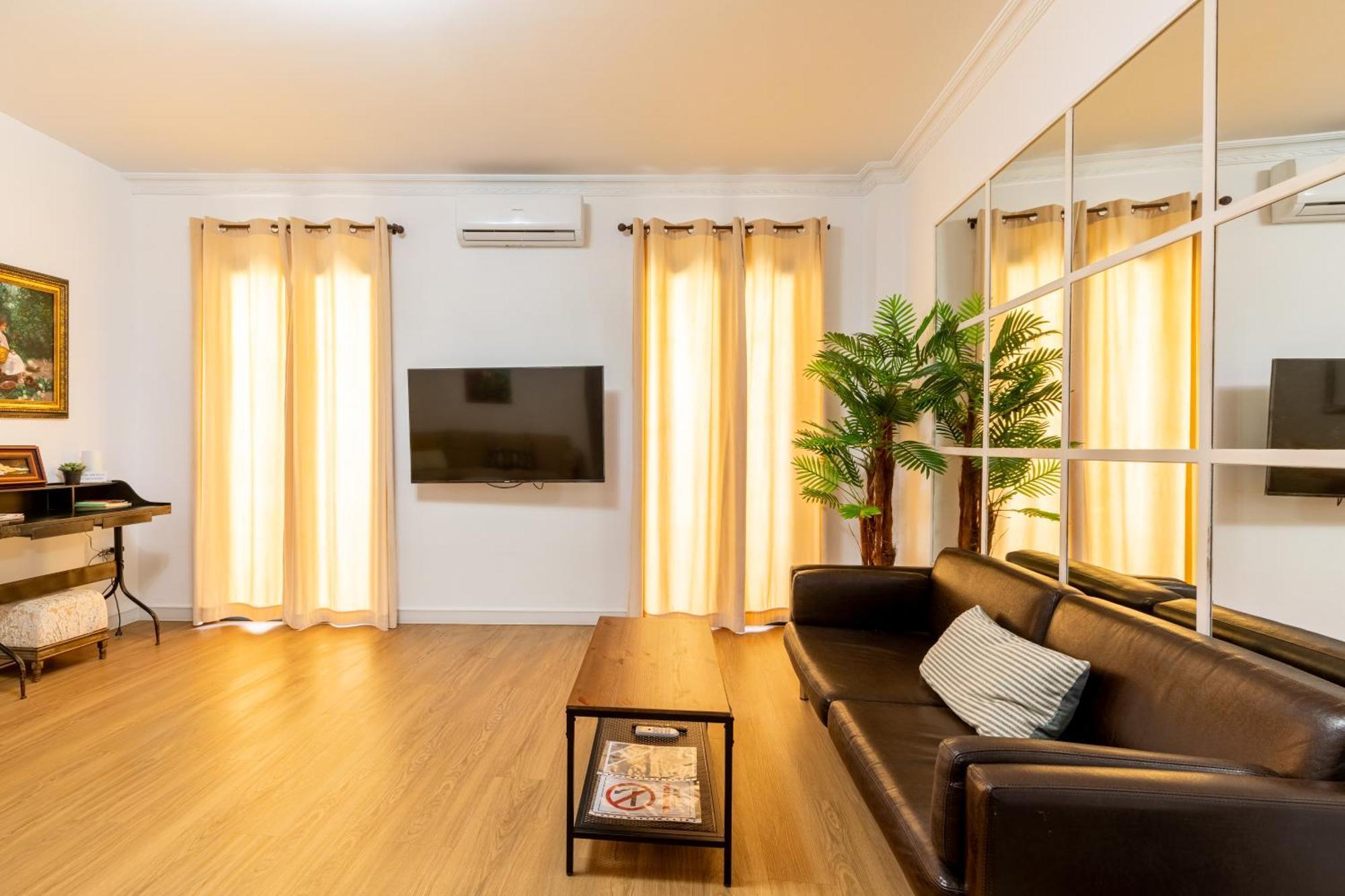House Sevillana Parking Εξωτερικό φωτογραφία
