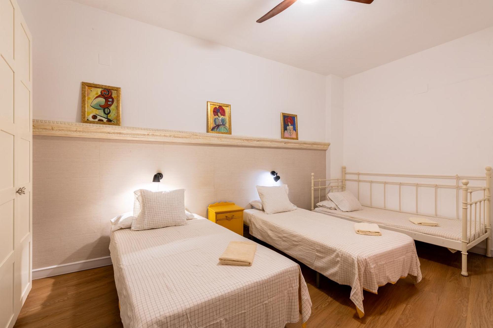 House Sevillana Parking Εξωτερικό φωτογραφία