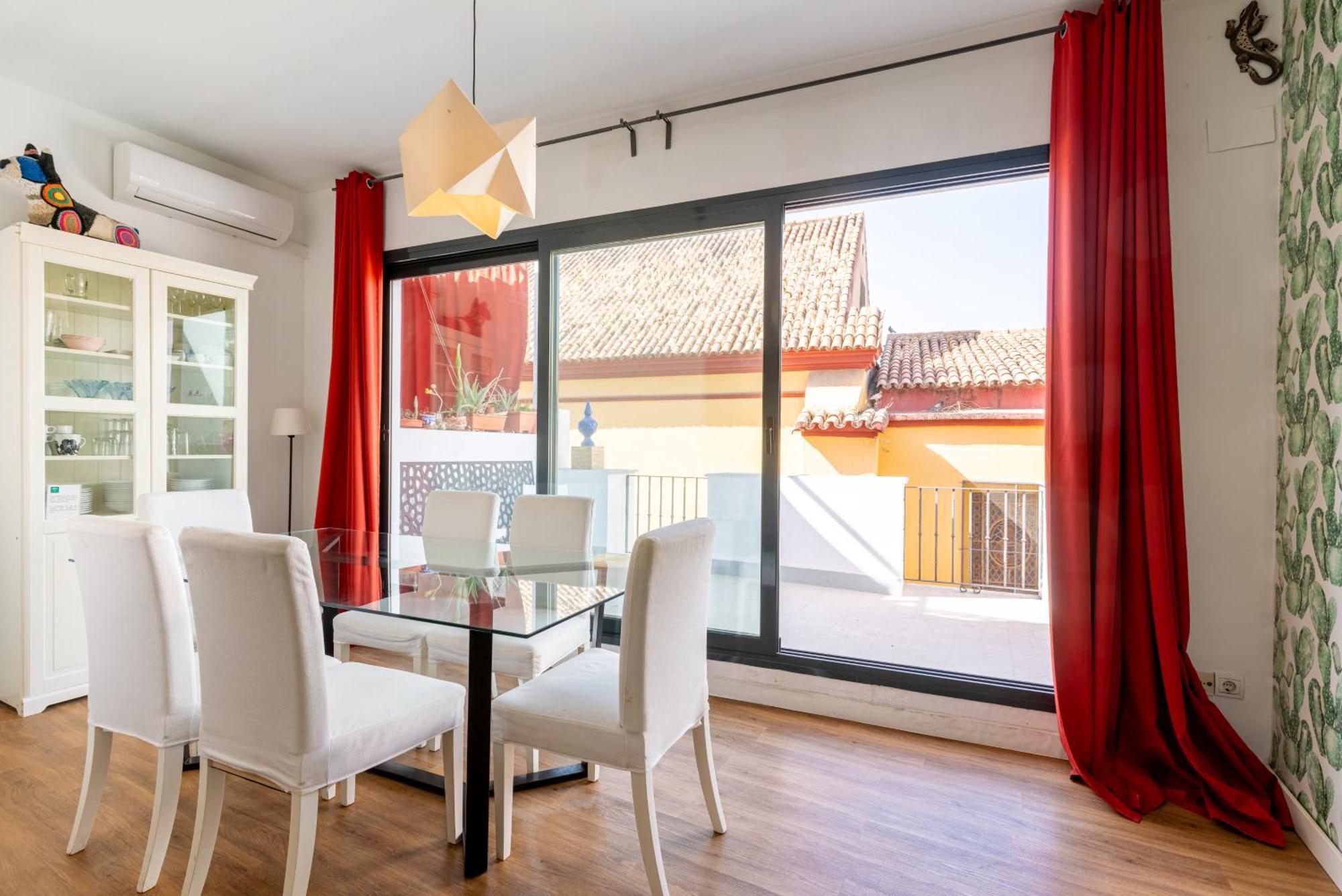 House Sevillana Parking Εξωτερικό φωτογραφία