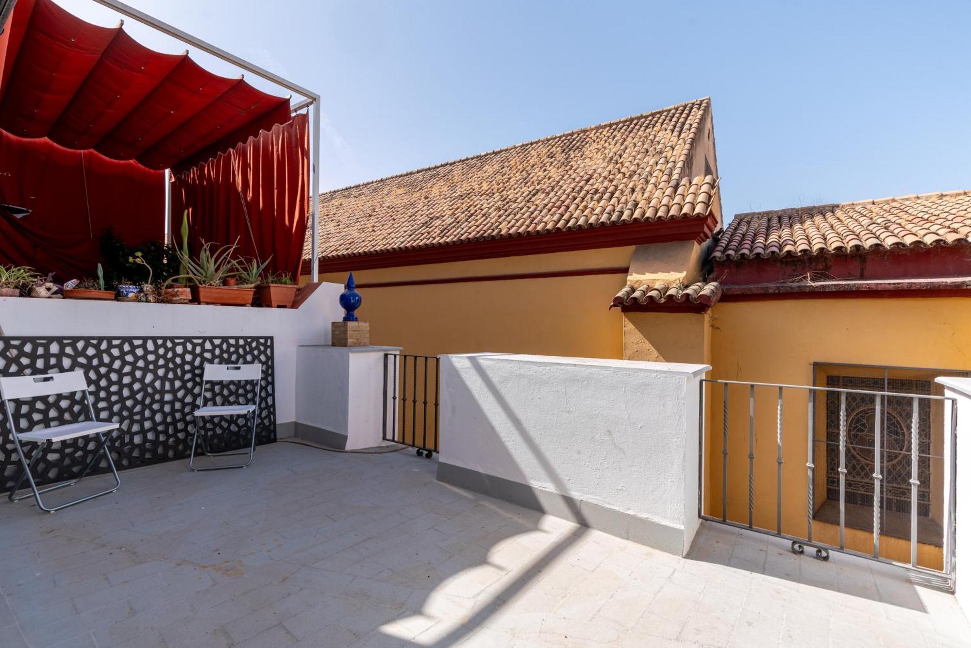 House Sevillana Parking Εξωτερικό φωτογραφία